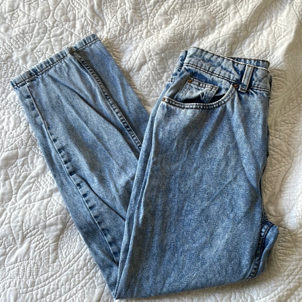 Dark blue jeans